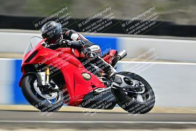 media/Apr-18-2025-TrackDaz (Fri) [[45f5874c44]]/B Group/Session 4 (Turn 6 - Outside)/